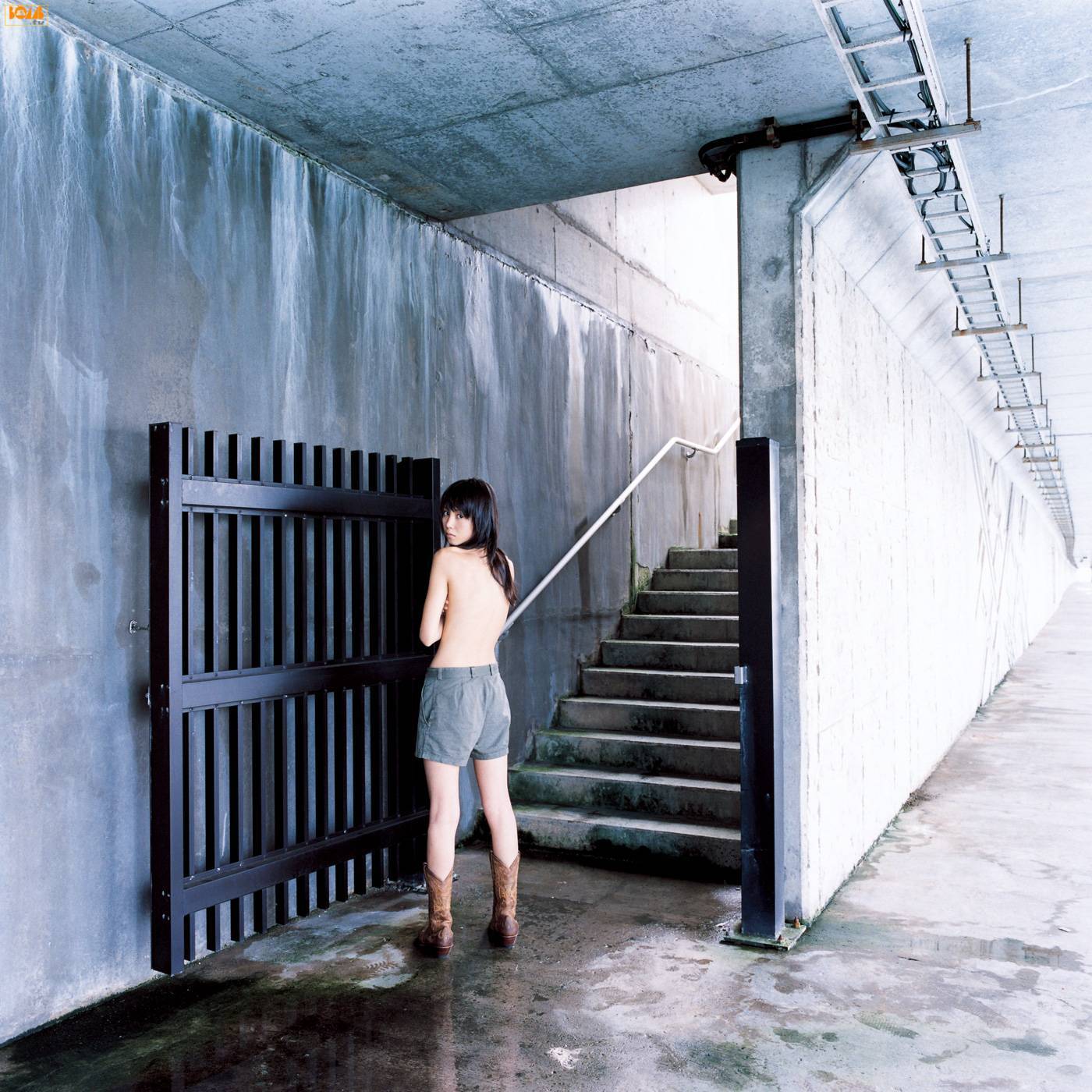 长谷川惠美 Emi Hasegawa  日本美女图片Bomb.tv 套图